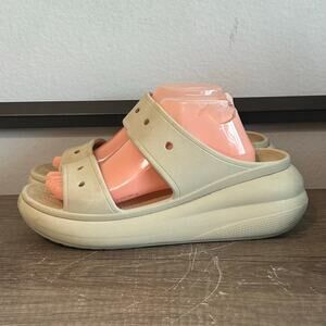 Crocs Classic Crush Women’s Platform Clogs Sandals Shoes Size 11 Beige